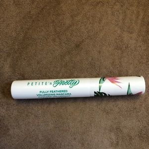 Petite n pretty mascara